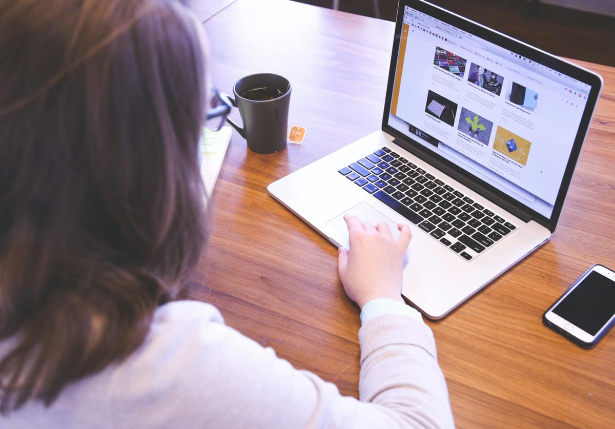 ¿Dónde vender online? Redes sociales, WhatsApp o tienda propia